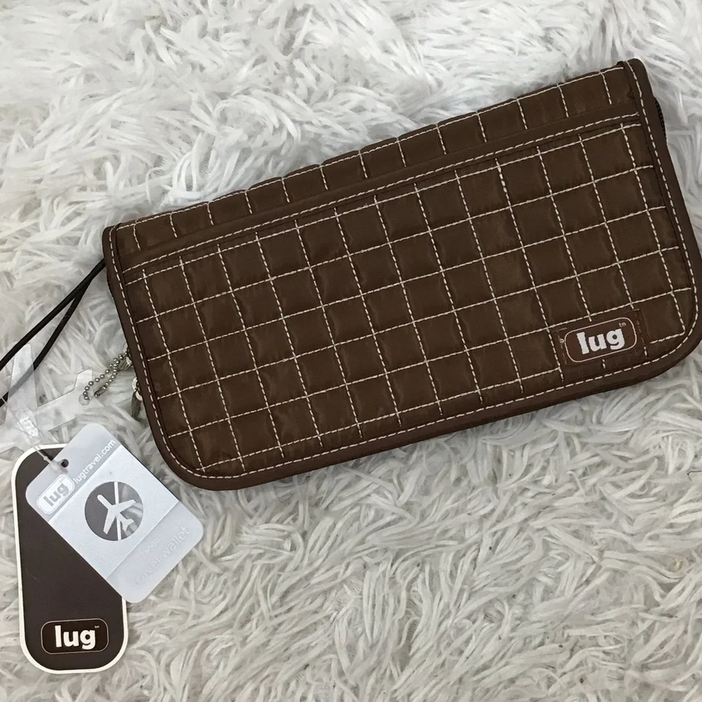 Lug Quilted Brown Tango travel passport wallet wristlet NWT